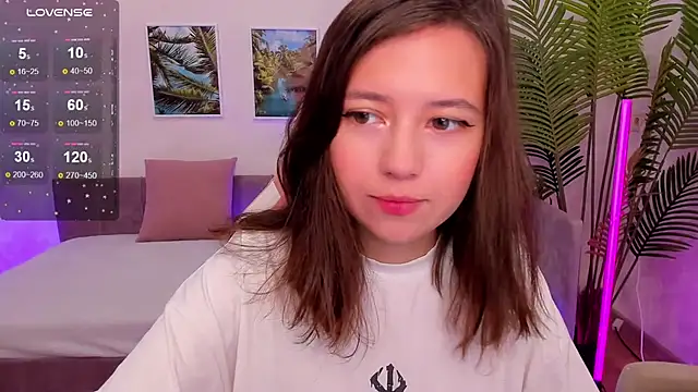 Lina Brownie online show from 12, 9, 2025