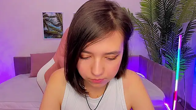 Lina Brownie online show from 26, 2, 2025