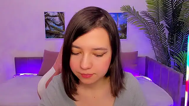 Lina Brownie online show from 22, 3, 2025