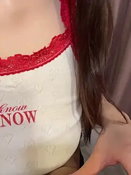 Snapshot of fuckdoll_18 chatting on 8, 2, 2026 fuckdoll 18 online show from 8, 2, 2026