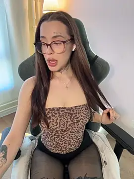 fuckdoll 18 online show from 15, 3, 2026