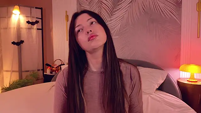 Miley Smile online show from 2, 11, 2025