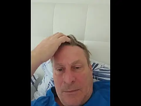 Snapshot of johnnym1 chatting on 25, 2, 2026 johnnym1 online show from 25, 2, 2026