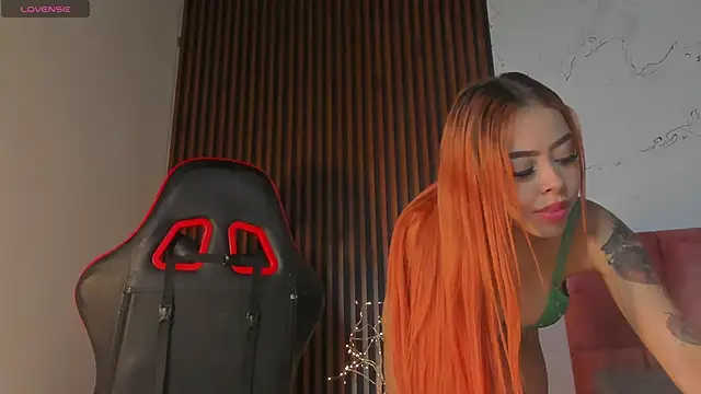 Snapshot of madison_little_ chatting on 9, 3, 2025 madison little online show from 9, 3, 2025