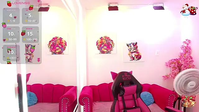 Snapshot of Miss_dolly_ chatting on 19, 11, 2025 Miss dolly online show from 19, 11, 2025