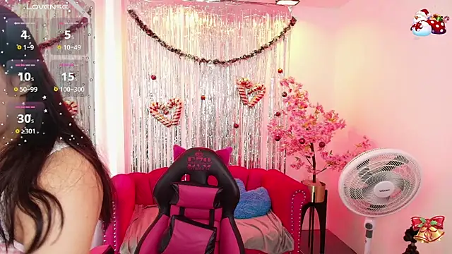 Miss dolly  online show from 22, 12, 2025