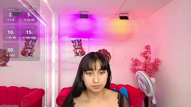 Snapshot of Miss_dolly_ chatting on 7, 10, 2025 Miss dolly online show from 7, 10, 2025