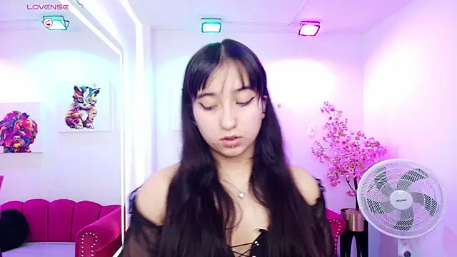 Miss dolly  online show from 23, 3, 2026