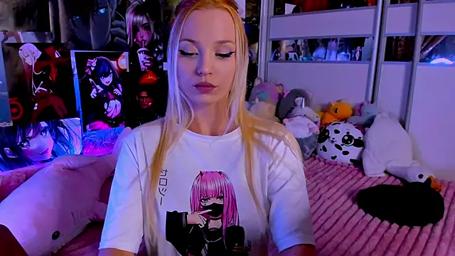 Snapshot of Cute__Pony chatting on 5, 12, 2024 Cute Pony online show from 5, 12, 2024