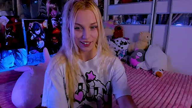 Snapshot of Cute__Pony chatting on 23, 9, 2025 Cute Pony online show from 23, 9, 2025