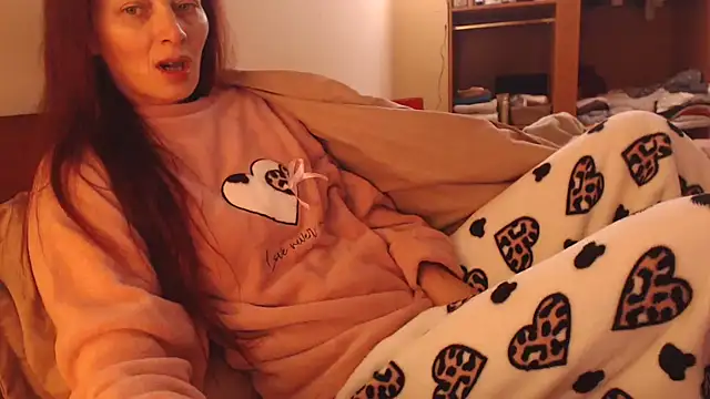 LovelyAndraGirl online show from 10, 1, 2026