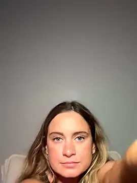 Sophie Raegan online show from 29, 9, 2025