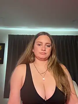 Sophie Raegan online show from 19, 2, 2026