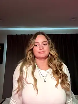 Sophie Raegan online show from 22, 12, 2025