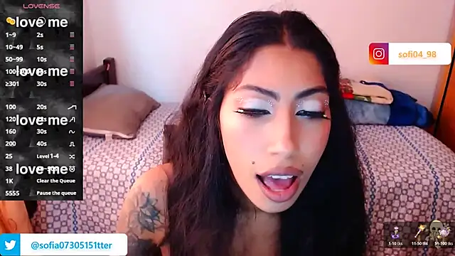 Snapshot of sofia_rosse4 chatting on 13, 11, 2025 sofia rosse4 online show from 13, 11, 2025