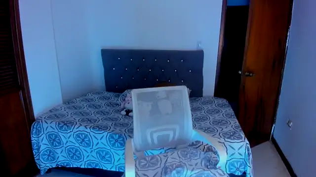 sofialove   online show from 26, 9, 2025