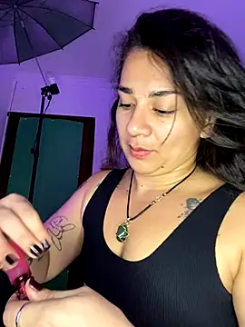 Amarantha 666 online show from 1, 11, 2025