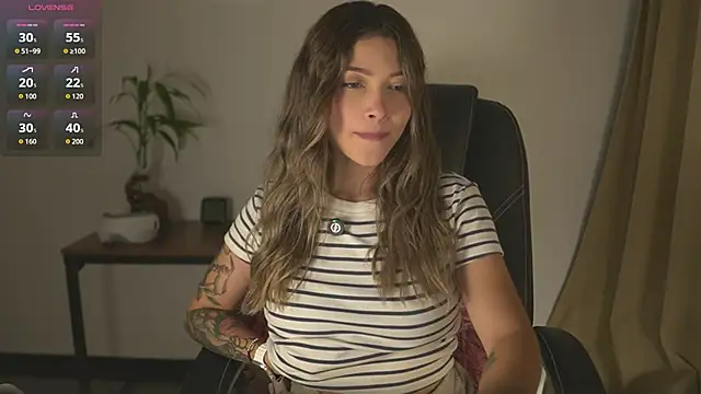AyraSmith  online show from 22, 6, 2026