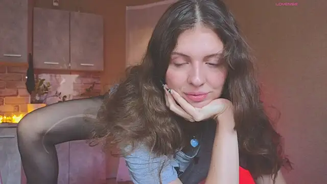 Sereta Finn online show from 15, 11, 2025