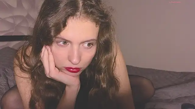 Sereta Finn online show from 24, 10, 2025