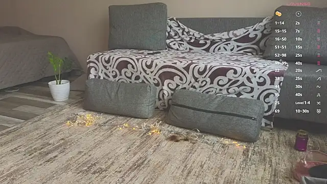 Sereta Finn online show from 13, 10, 2025