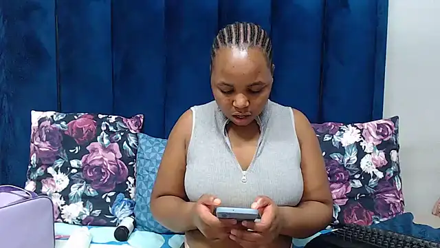 HotSmallTits online show from 18, 6, 2026