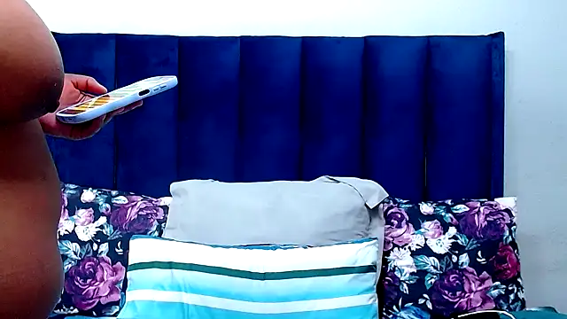 HotSmallTits online show from 16, 4, 2026