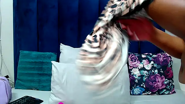 HotSmallTits online show from 26, 4, 2026