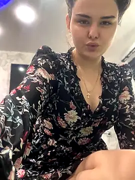 NikaMur online show from 17, 9, 2025