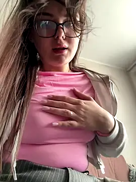 NikaMur online show from 5, 10, 2025