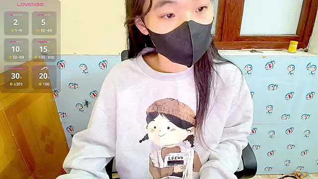   Saphia   online show from 7, 11, 2025