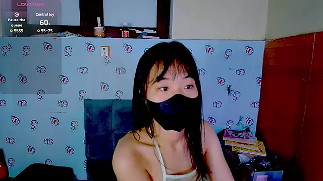   Saphia   online show from 17, 2, 2025