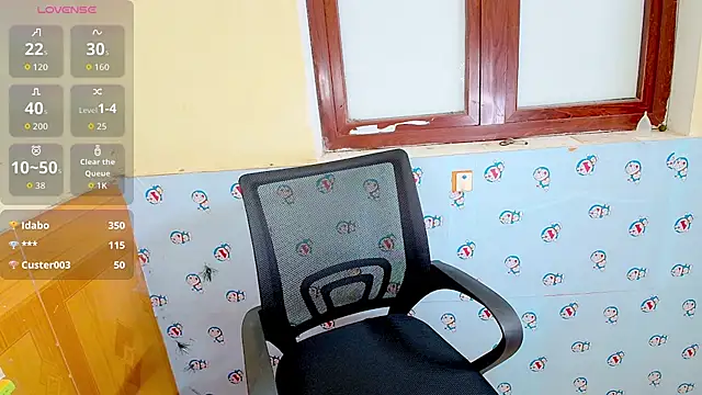   Saphia   online show from 15, 10, 2025