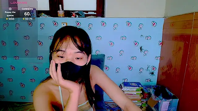   Saphia   online show from 23, 1, 2025