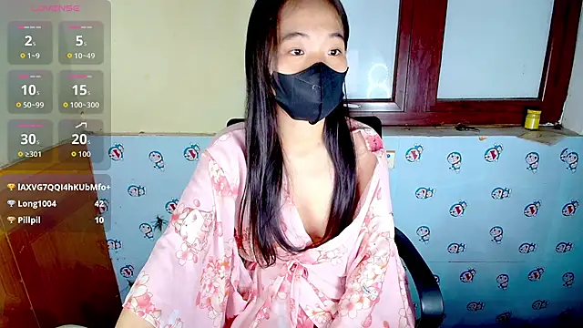   Saphia   online show from 6, 11, 2025