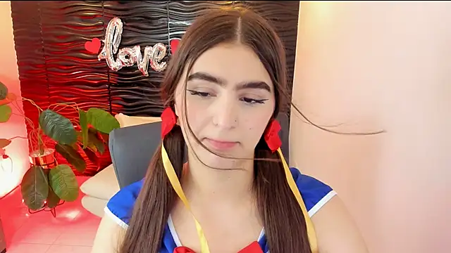 Snapshot of sofia_44 chatting on 9, 10, 2025 sofia 44 online show from 9, 10, 2025