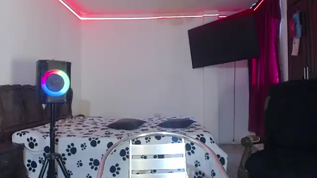 aliceesmith online show from 17, 9, 2025