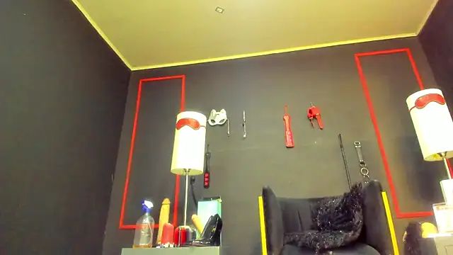 CharlotteScotte online show from 13, 11, 2025