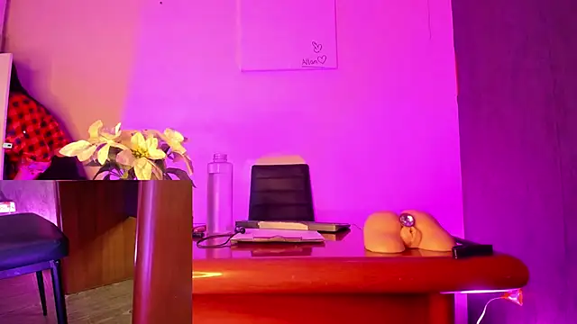 CharlotteScotte online show from 21, 3, 2025