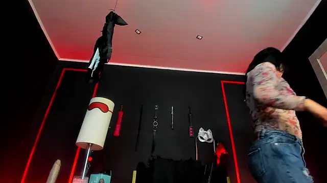 CharlotteScotte online show from 24, 10, 2025