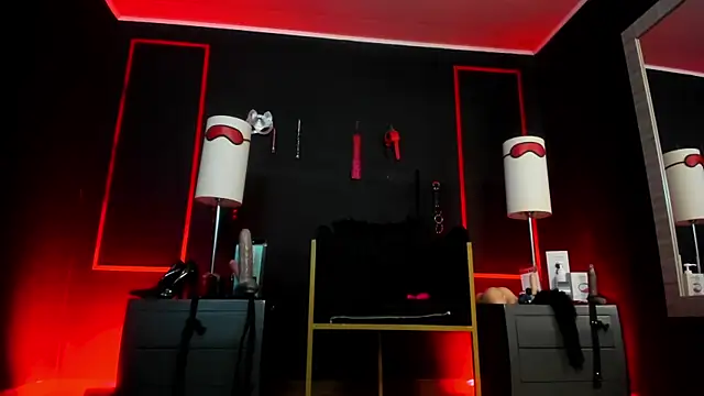 CharlotteScotte online show from 26, 11, 2025