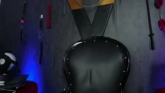 CharlotteScotte online show from 7, 3, 2025