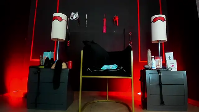 CharlotteScotte online show from 5, 12, 2025