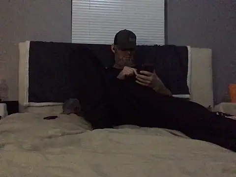 Snapshot of Cummerforyouu2 chatting on 28, 1, 2025 Cummerforyouu2 online show from 28, 1, 2025