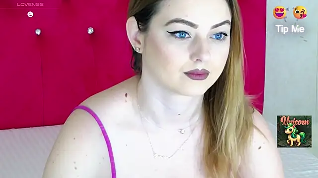 Snapshot of Erryka chatting on 10, 3, 2025 Erryka online show from 10, 3, 2025