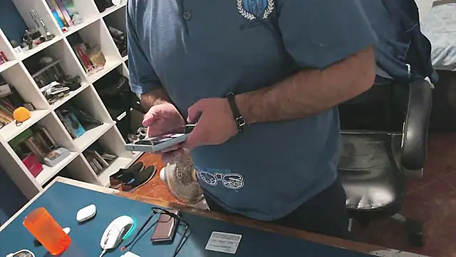 ravingr4d4 online show from 8, 11, 2025