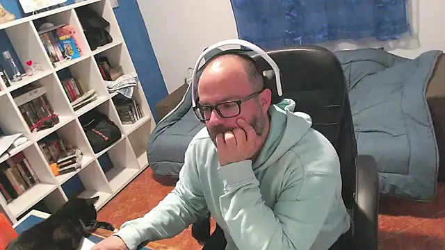 ravingr4d4 online show from 23, 3, 2026