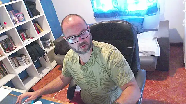 ravingr4d4 online show from 7, 7, 2026
