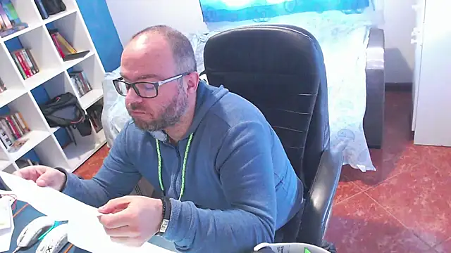 ravingr4d4 online show from 12, 2, 2026