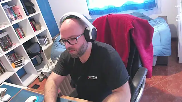 ravingr4d4 online show from 13, 3, 2026